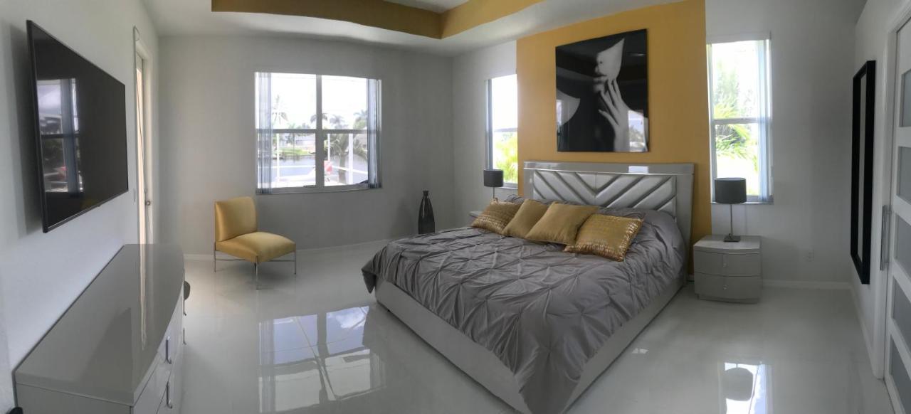 Villa Eyleen Cape Coral Exterior photo
