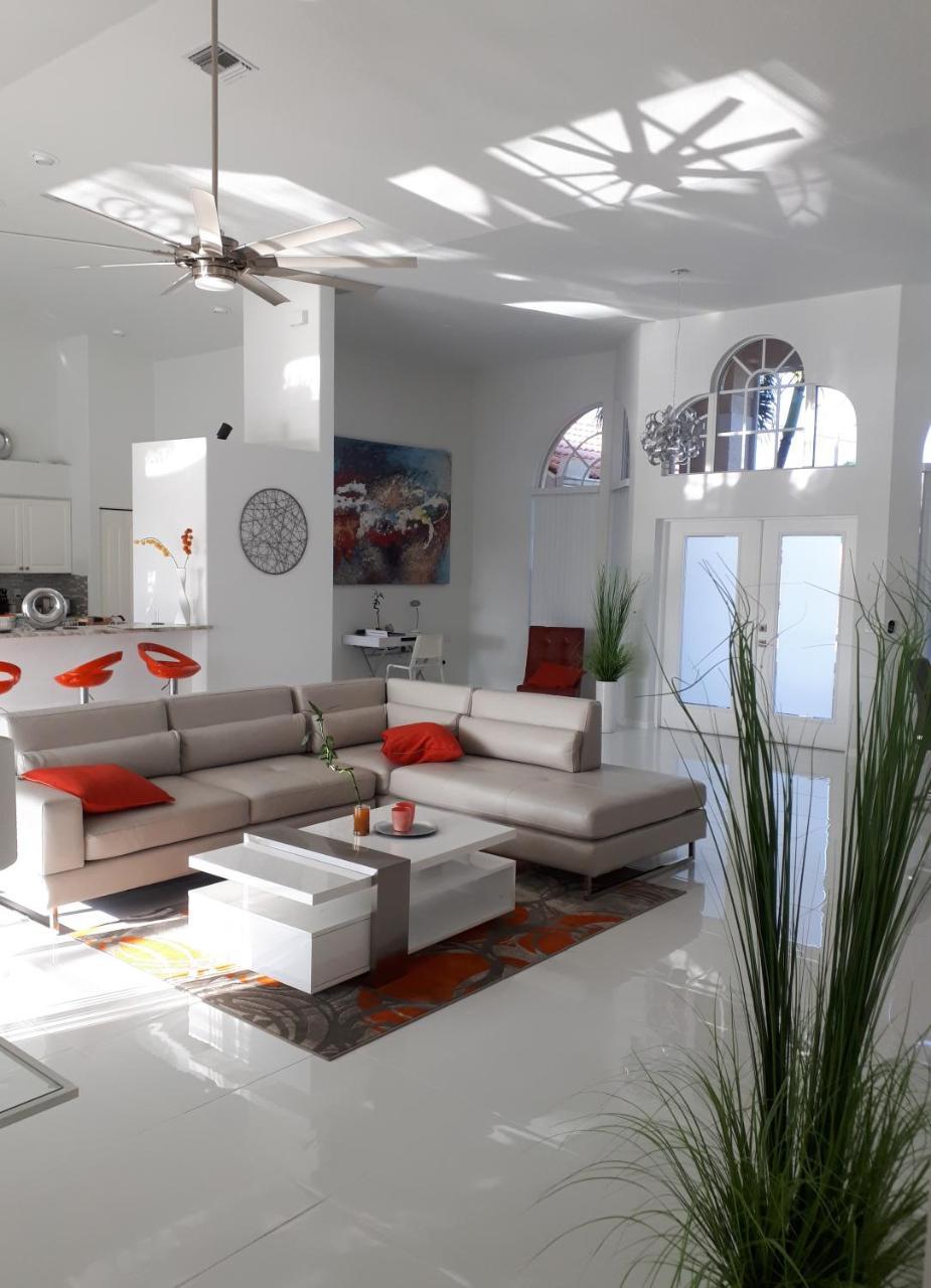 Villa Eyleen Cape Coral Exterior photo