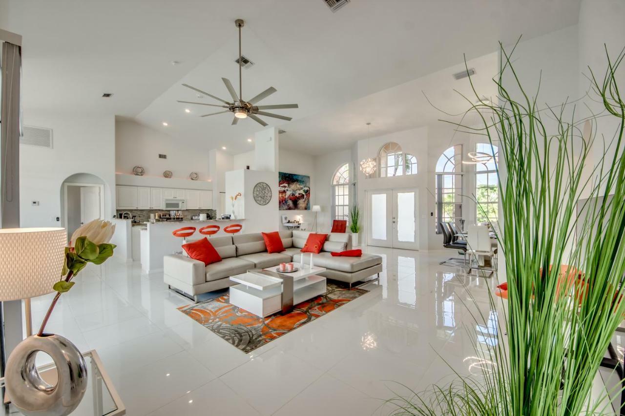 Villa Eyleen Cape Coral Exterior photo